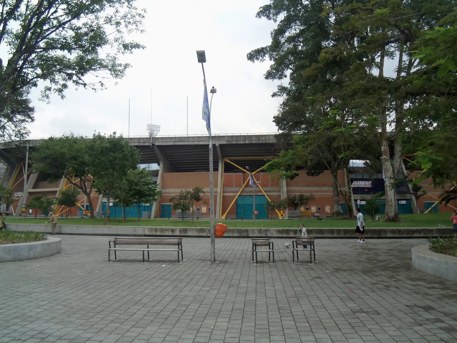 A leafy tree-lined street in the Laureles-Estadio district of Medellín